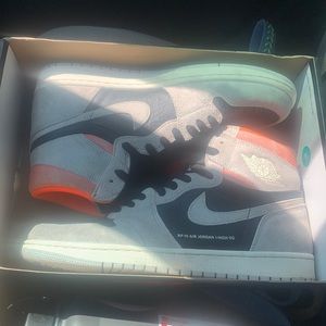 Air Jordan 1 Neutral Grey Hyper Crimson